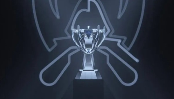 Uzi ： Doinb队在老年杯中没有明显的弱点，而水晶兄弟队在训练赛中没有可以赢的队伍。