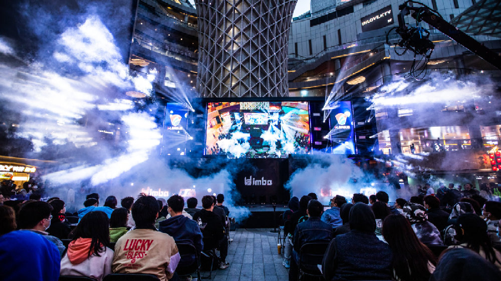 【攻略】想玩LOL手游快人一步，那得先重温这个英雄怎么玩