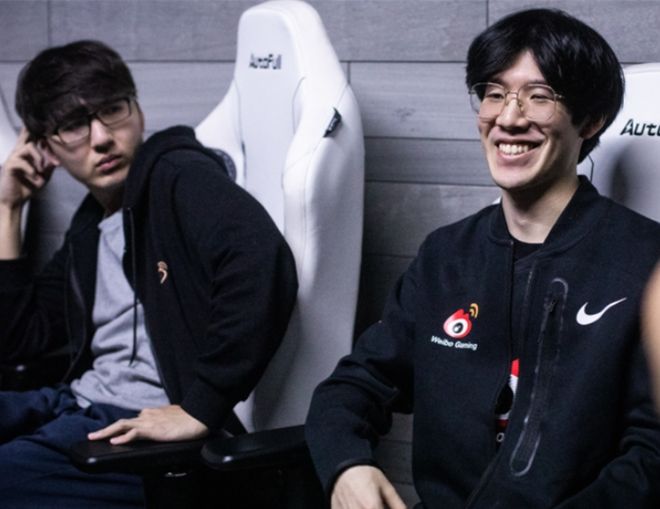 Assum：Baolan人很好，他会提醒我们要回城和买真眼